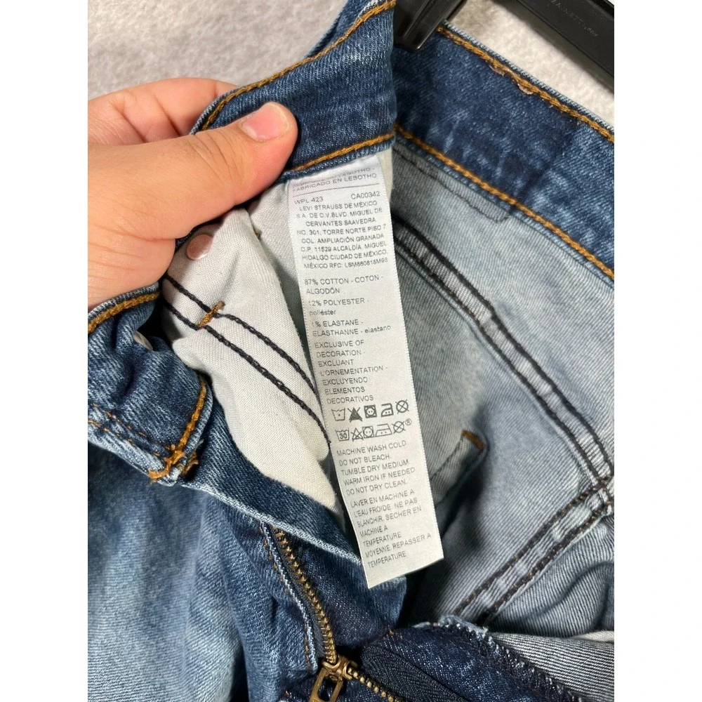 Signature Levi Strauss Jeans Mens 28x30‎ Blue Denim Stretch Slim Straight Leg